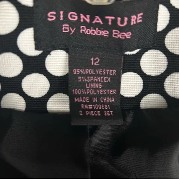 Black and White Polka Dot Cropped Jacket with 3/4 sleeves - Picture 5 of 9